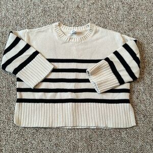 GAP 3T Cream & Black Stripped Ribbed Sweater - loose fit